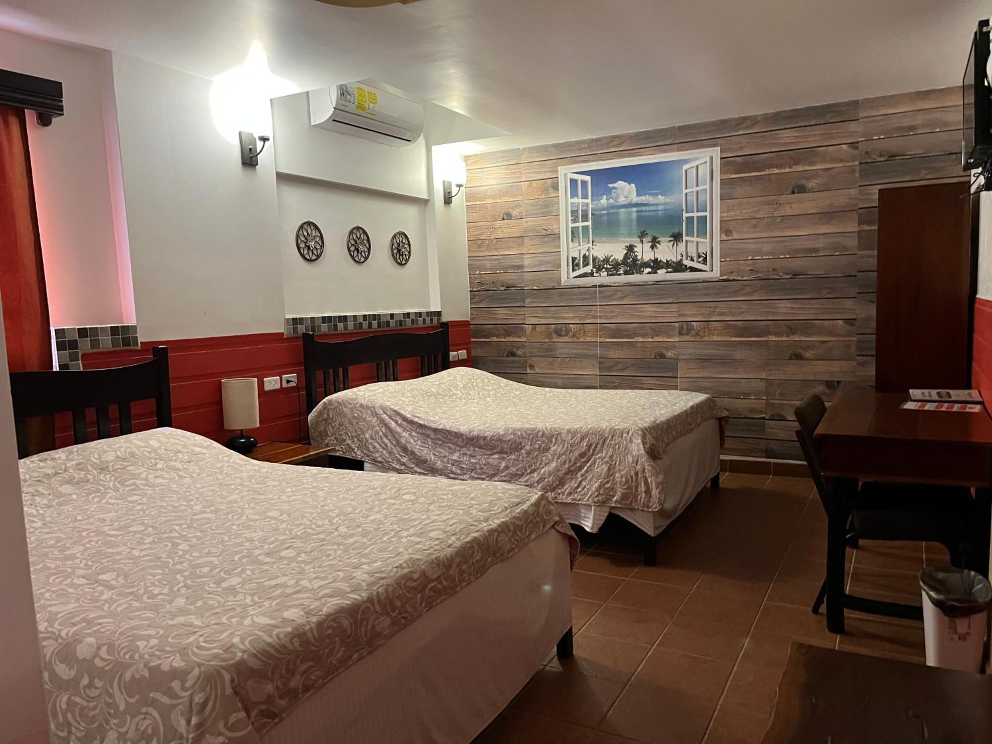 Easy Inn Hotel 벨리즈 시티 외부 사진